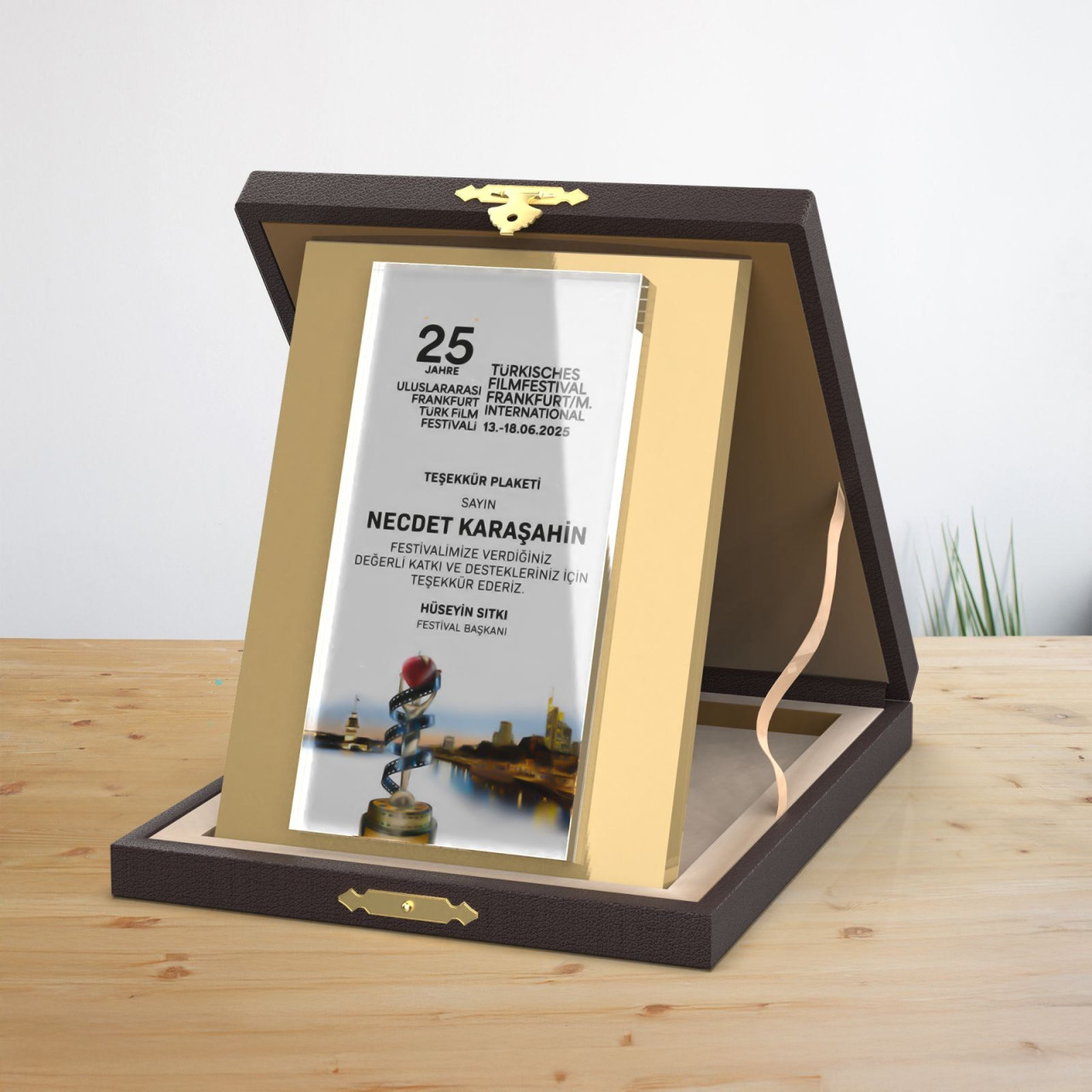 PB2015 15X20 Kristal Plaket